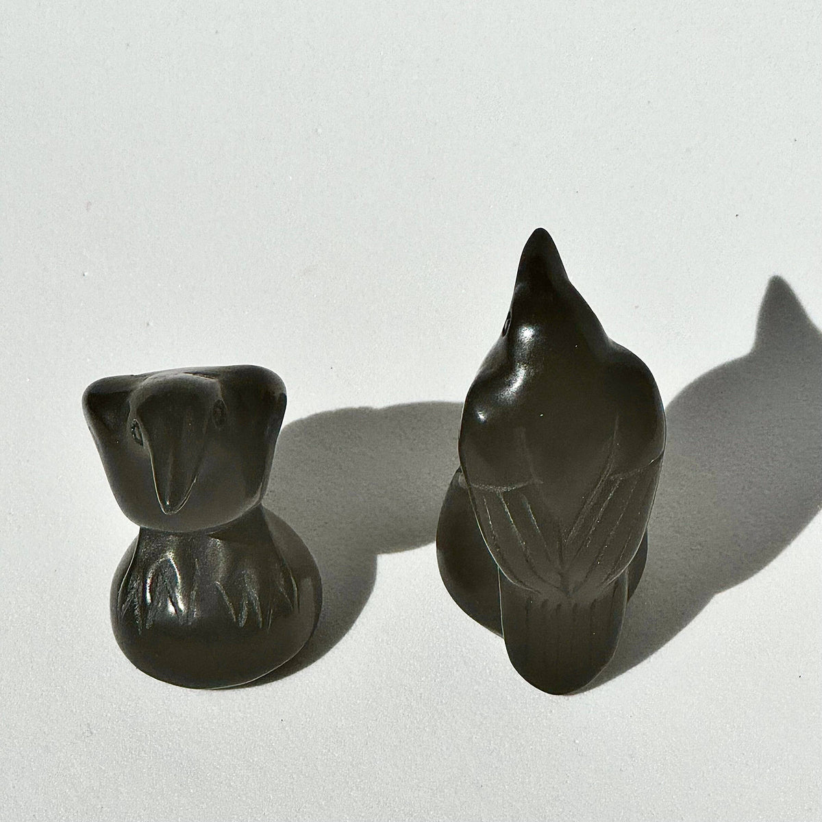 Black Obsidian Raven Carving – Totem for Ancient Wisdom and Protection