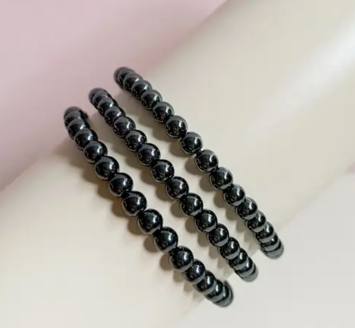 HEMATITE CRYSTAL ENERGY STRETCH BRACELET (4MM) - Natural gemstone - bracelets with elastic stretch - feel the good vibes - HEMATITE HEALING PROPERTIES - Associated with the Root Chakra - A Grounding Stone - Semi-Precious Crystal Beads.